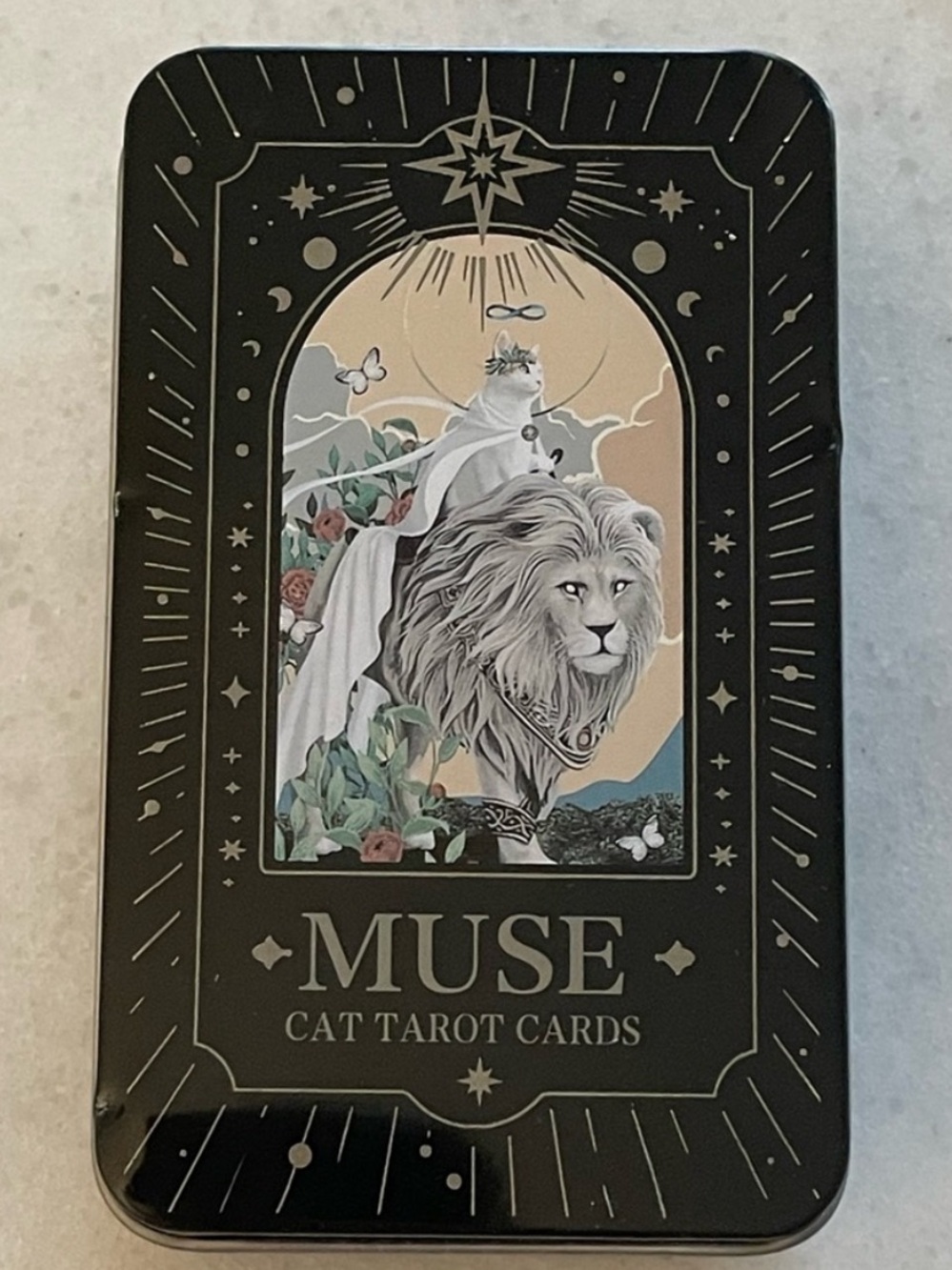 MUSE Cat Tarot Cards Tin